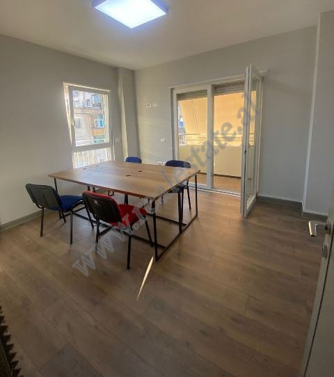 Office for rent in Kongresi i Lushnjes street in Tirana, Albania.
It is positioned on the fourth fl